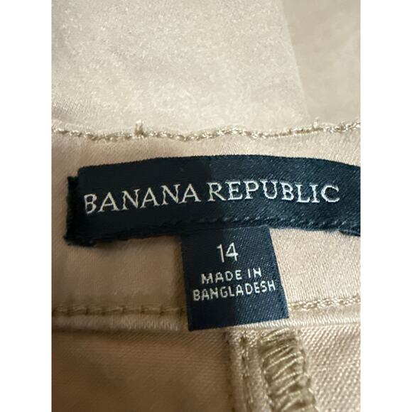 NEW Banana Republic Tan Khaki High Waisted Wide Leg Mini Casual Shorts Size 14 - Picture 4 of 5